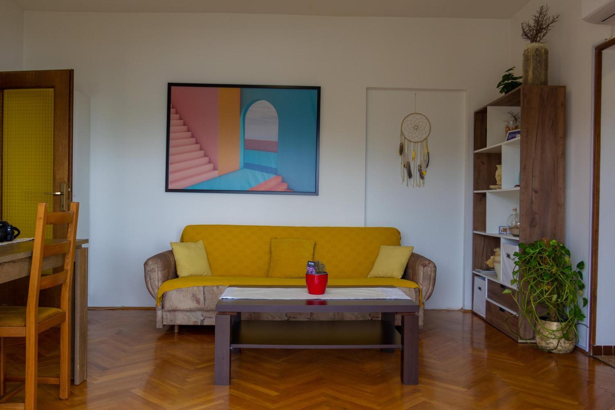 דירות קסטב Sea View Retreat With 170Mbps Wifi And Sunny Balcony מראה חיצוני תמונה